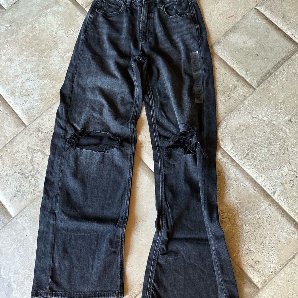 NWT Dreamy drape super high rise distress American Eagle jeans 00
